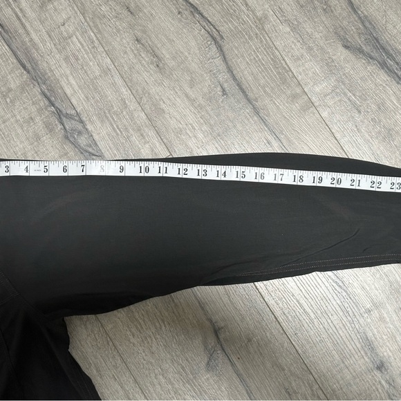 The North Face Black Lightweight Shirt Jacket - Picture 11 of 11